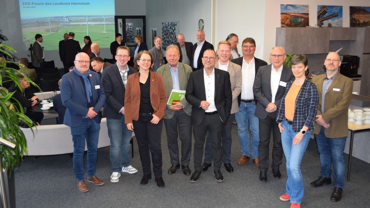 Erneuerbare Energien in der Region - Informationsaustausch und Diskussionen während des ersten EEW-Forums im Landkreis Helmstedt.