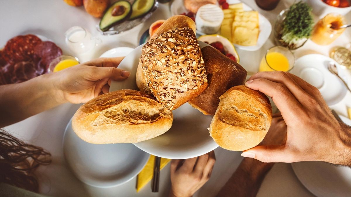 Brot und Brötchen gehören für viele Deutsche zum Frühstück dazu.