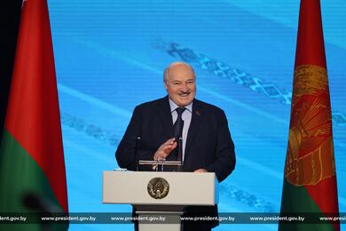 Александр Лукашенко выступает перед активом Белорусского союза женщин. Минск, 5 марта 2024 года. Фото: president.gov.by