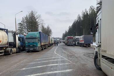 Погранкомитет: Въезда в Евросоюз ожидают более 3400 грузовиков
