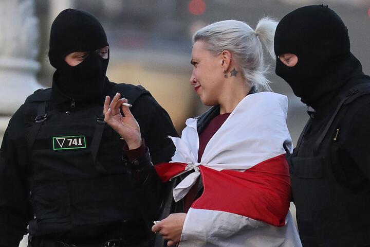 Яна Клюева во время задержания в Минске 20 сентября 2020 года. Фото: ТАСС