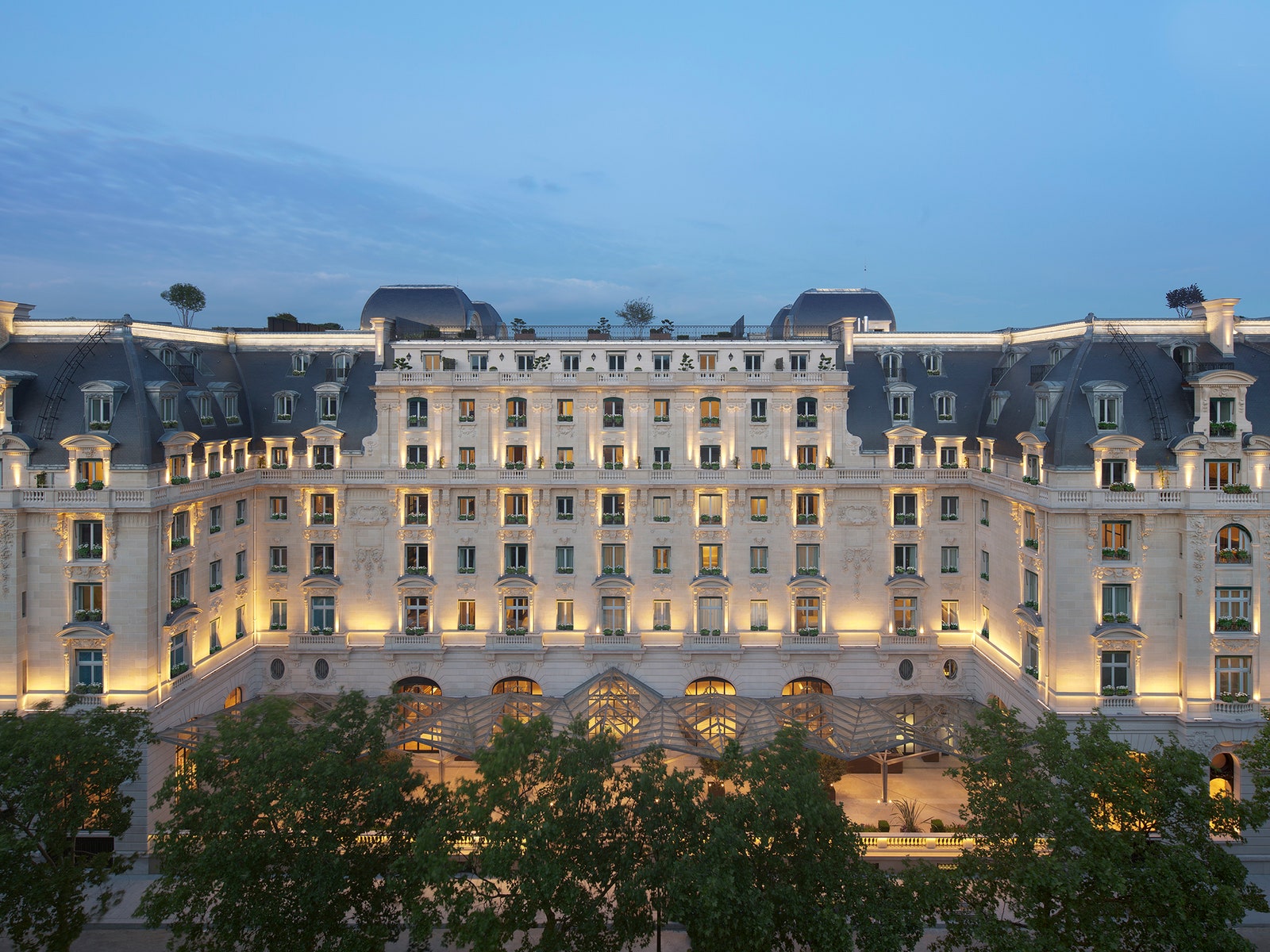 11 Family-Friendly Paris Hotels