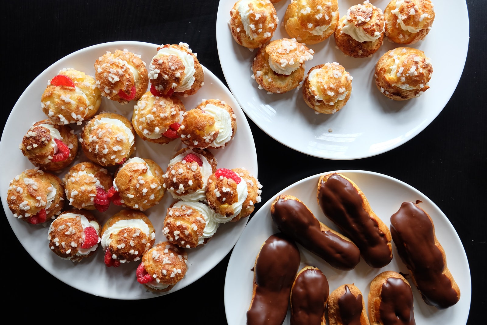 La Cuisine Paris &#8211; Éclairs: Choux Pastry!