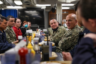 NORFOLK, Va. (Feb. 04, 2022) Chief of Naval Operations (CNO) Adm. Mike Gilday speaks with Sailors on the mess decks of guided-missile destroyer USS Mason (DDG 87). Gilday and Master Chief Petty Officer of the Navy Russell Smith visited Norfolk for the Naval Safety Command establishment ceremony and to meet with various local commands. (U.S. Navy photo by Mass Communication Specialist 3rd Class Jeremy R. Boan/Released)