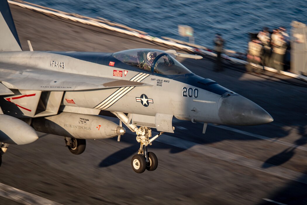 VFA-143 lands aboard USS Harry S. Truman (CVN 75).