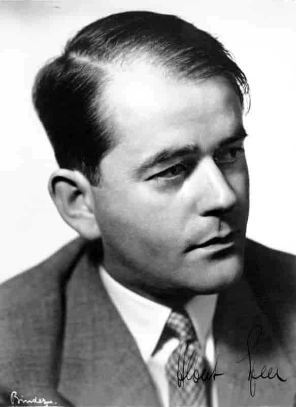 Albert Speer, 1933