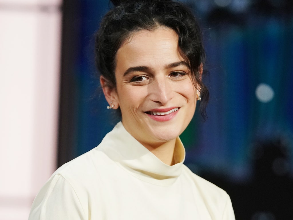 Jenny Slate Can’t Wait for You to See Marcel the Shell with Shoes On