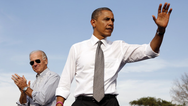 Joe Biden, damals noch als Vizepräsident mit Barack Obama im Jahr 2012.