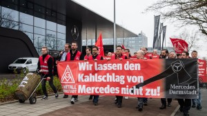 Mercedes-Mitarbeiter haben Angst