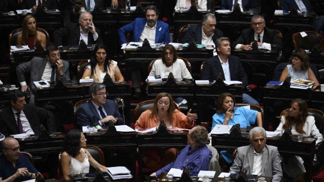 Fijan fecha para debate de la nueva ley 'ómnibus' en la Cámara de Diputados de Argentina