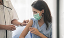 «И после можно заразиться»: врач Дадашева ответила на 3 частых вопроса о взрослых прививках