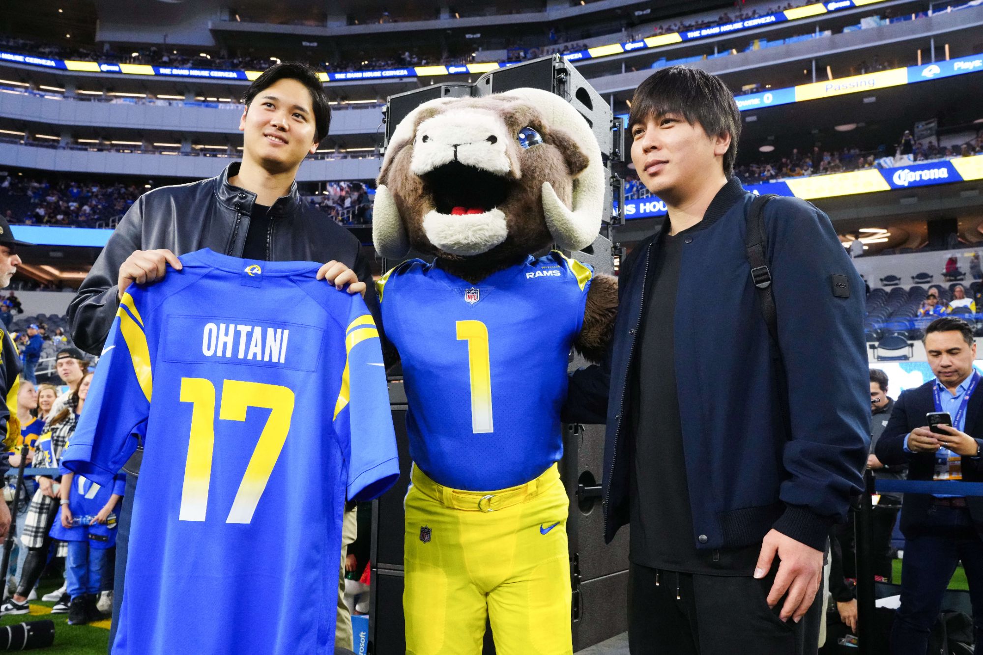 shohei ohtani rams game jersey