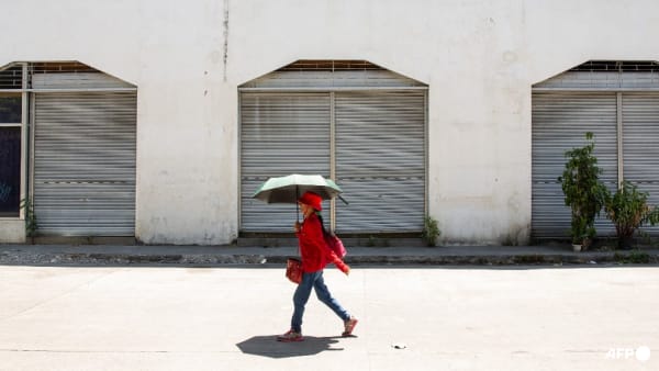 Schools closed, warnings issued as Asia swelters in extreme heatwave