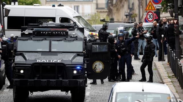 Man arrested in Paris after threatening to blow himself up at Iran consulate