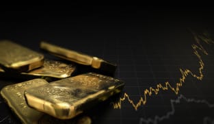 CNA Explains: Why did gold and global markets hit all-time highs at the same time?