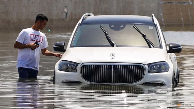 Lacking storm drains, Dubai sees persistent flooding