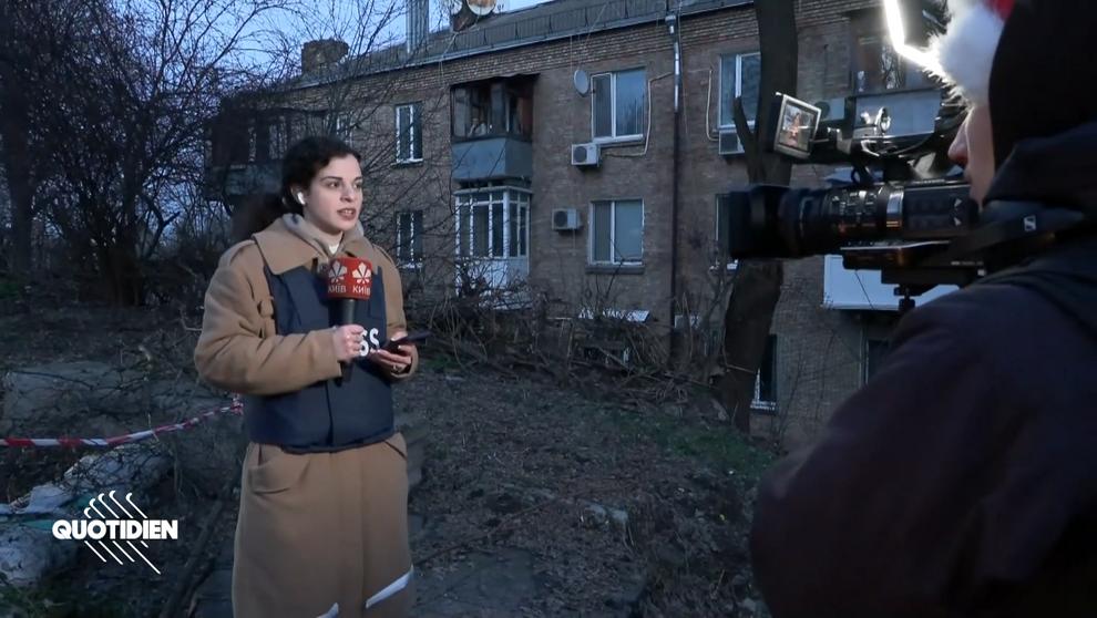 Kiev : un 31 décembre sous les bombes, dans le quotidien des journalistes sur place