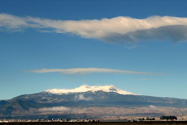 Better predictions of volcanic eruptions would help protect the lives of those living close to them. Image credit - Jorge Nava - Navart/Wikimedia, licensed under CC BY-SA 2.0  