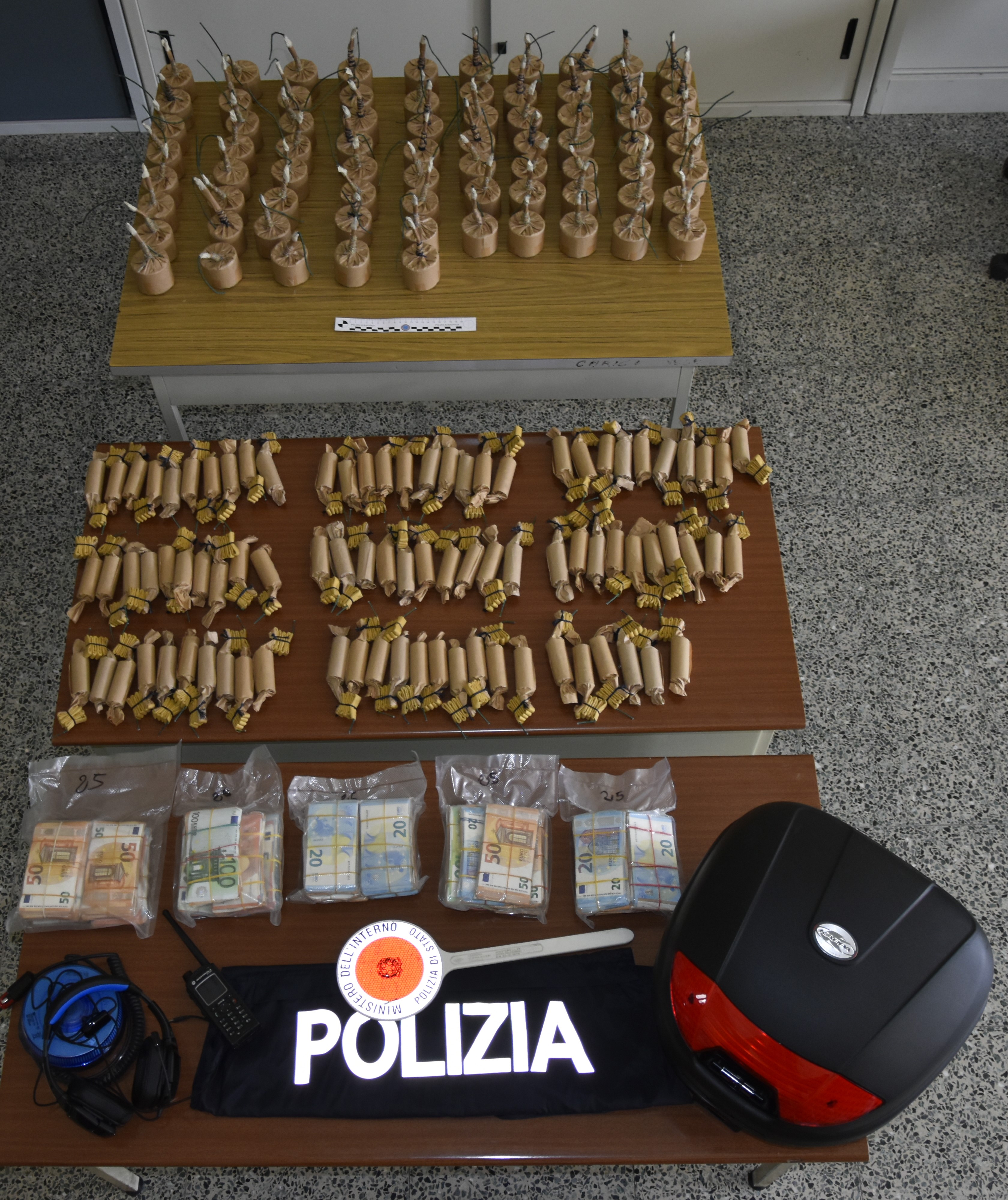 Polizia di Stato di Matera sequestra quasi venti chili di esplosivo, arrestato un uomo di 22 anni