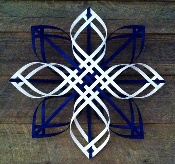 Scandinavian Swedish Advent woven reed star by HarlequinCreek: 