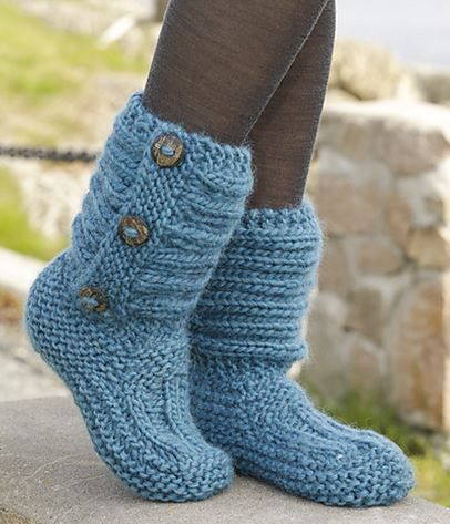 FREE...One Step Ahead by DROPS Design - Cutest Knitted DIY: FREE Pattern for Cozy Slipper Boots: 