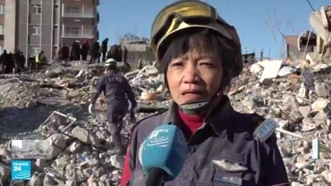 شينغ شوجينغ - قائدة فريق الإغاثة الصيني في أديامان التركية.