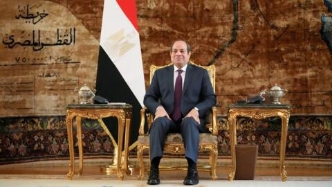 الرئيس المصري عبد الفتاح السيسي يستقبل وزير الخارجية الأمريكي أنتوني بلينكن في قصر الاتحادية بالقاهرة في 6 فبراير/شباط 2024.