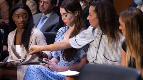 Les gymnastes Simone Biles, McKayla Maroney, Aly Raisman et Maggie Nichols, victimes de Larry Nassar, ont témoigné devant le Sénat à Washington, le 15 septembre 2021.