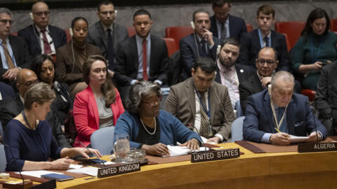 US Ambassador to the UN Linda Thomas-Greenfield (C) speaks during a UN Security Council motion for a Gaza ceasefire and hostage deal vote at UN headquarters in New York, on March 22, 2024. 