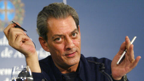 US writer Paul Auster takes part in a press conference, 18 October 2006 in the northern Spanish city of Oviedo.