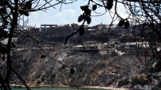 Le village de Mati, dans l'Attique, dévasté par un incendie, le 27 juillet 2018.