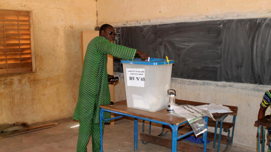 A voter in Mali in November 2016. The last parliamentary elections were held in Mali on 29 March, 2020.
