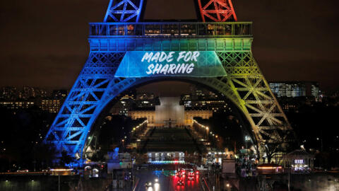 "Made for Sharing" was the slogan used for Paris' original bid for the Olympic Games.