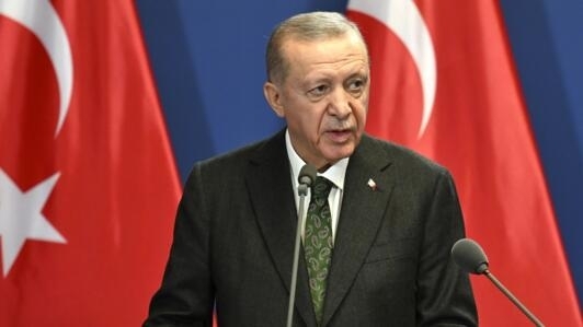Turkey's president Recep Tayyip Erdogan will travel to Iraq in a bid to deepen trade ties as well as lobby for support from Iraq in Turkey's battle against the PKK rebel group.