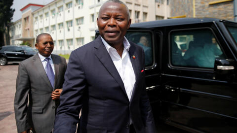 Vital Kamerhe  espère maintenir son influence sur le Kongo central et lorgne sur le Haut-Uélé à l'occasion des élections gouvernorales.