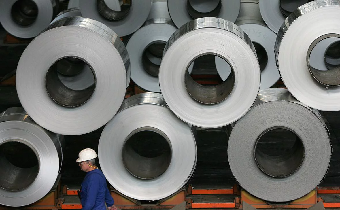 США ввели санкции на металлы. Что будет с акциями «Русала» и «Норникеля»