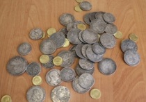 В Красноярске пенсионер под видом антикварных монет купил китайские подделки