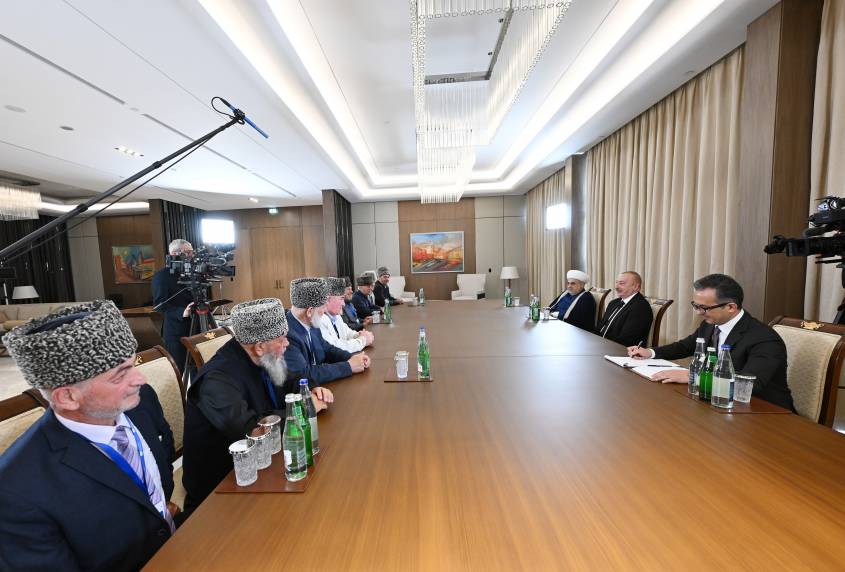 Ilham Aliyev received delegation consisting of Muftis of Russia’s North Caucasus region