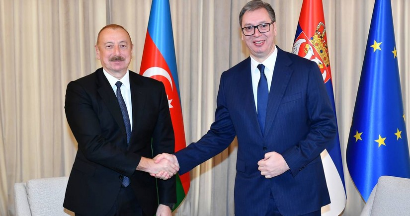 Александр Вучич позвонил президенту Ильхаму Алиеву