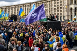 Україна входить до десятки держав, де народ відчуває свій вплив на політику