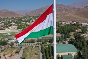 Таджикистан закликав громадян відмовитись від поїздок до Росії