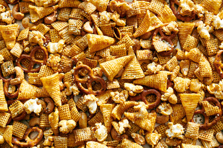 Sweet-and-Salty Party Mix