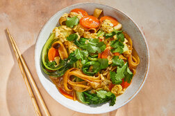 Image for Rice Noodles With Egg Drop Gravy 