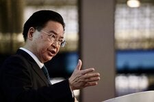 Joseph Wu, the foreign minister of Taiwan, said that if the United States abandoned Ukraine, China would “take it as a hint” that sustained action against Taiwan will cause the United States and its allies to back off. 