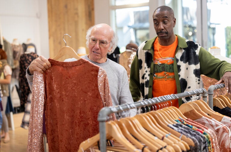 Larry David, the creator and star of “Curb Your Enthusiasm,” has weighed in caustically on all sorts of topics in the show’s 12 seasons. But his most impassioned critiques have largely centered on fashion.