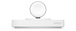 磁力充電板的白色平面升高，適用於使用牀頭鐘模式充電。