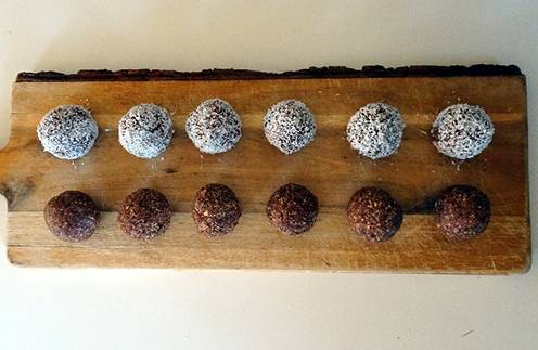 How To Make Herb-Infused Energy Balls - Step 5