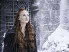 After so long in King's Landing, Sansa sees snow falling at the Eyrie in the Vale, it reminds her of Winterfell
