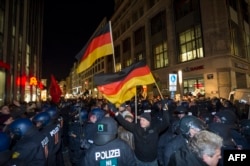 Митинг правых популистских организаций в Берлине. 2016 год