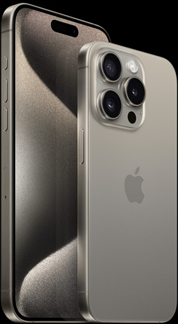 原色钛金属外观 6.7 英寸 iPhone 15 Pro Max 的正面视图，和 6.1 英寸 iPhone 15 Pro 的背面视图